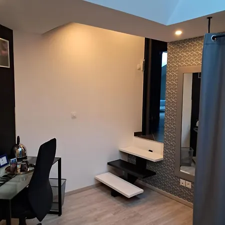 Bed & Breakfast Loft 3 Descartes *